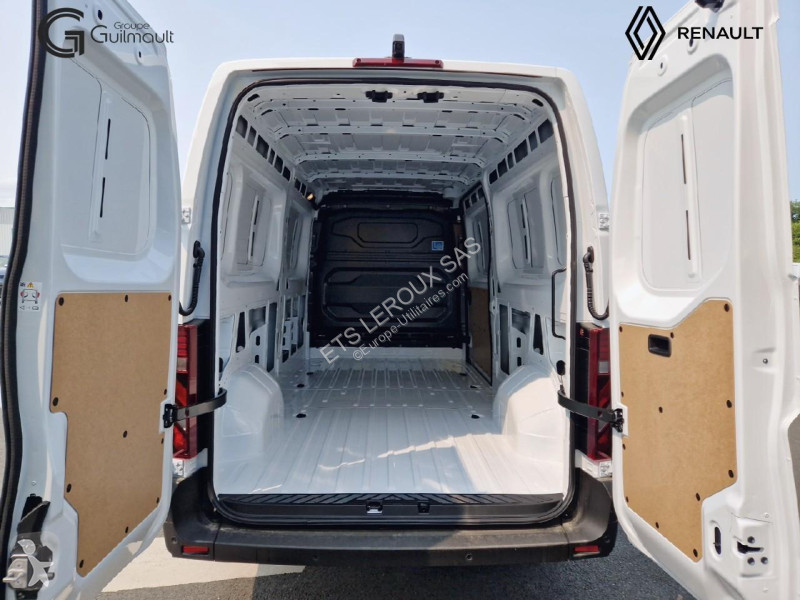 عربة نفعية Renault MASTER VAN