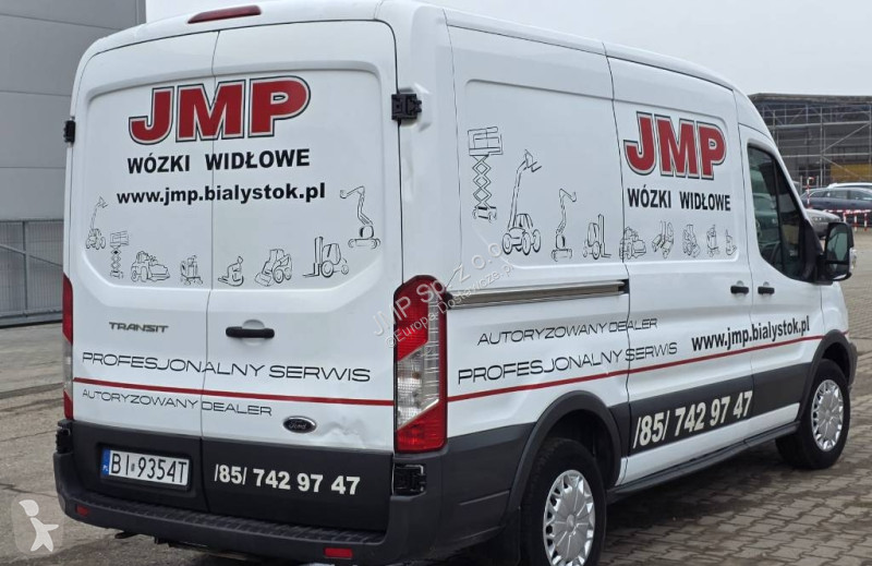 Samochód dostawczy Ford