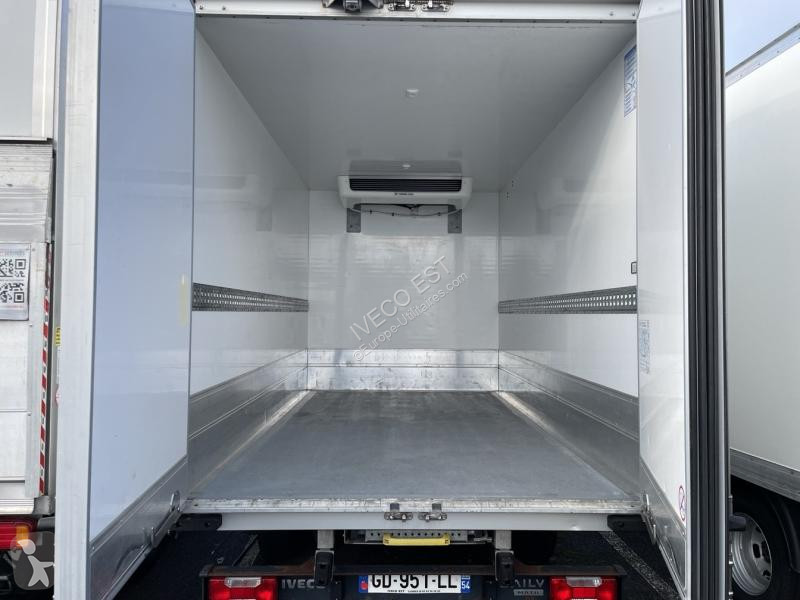 Nyttofordon Iveco CCb 35S18 Moteur 3L00 180 CV...