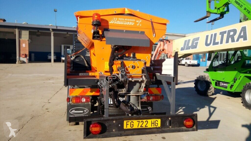 آلة لصيانة الطرق Mitsubishi Fuso - 6C18 - 4x4