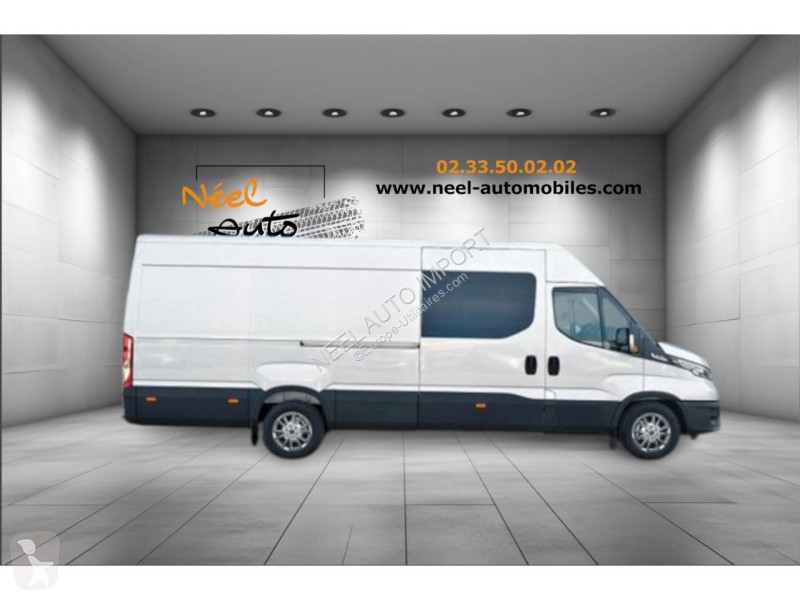 Véhicule utilitaire Iveco DAILY L4H2 DOUBLE...