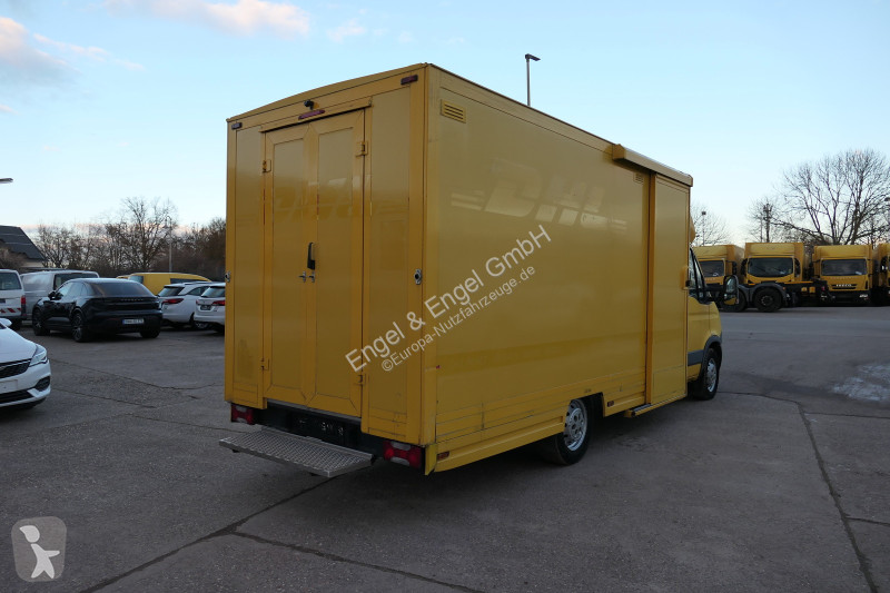 Iveco Daily 35 S11 C30C AUTOMATIK KAMERA Regale...