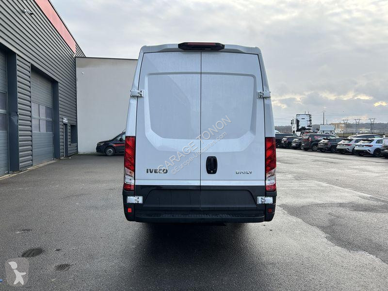 Furgoneta Iveco 35S14 GAZ GNC + ESSENCE