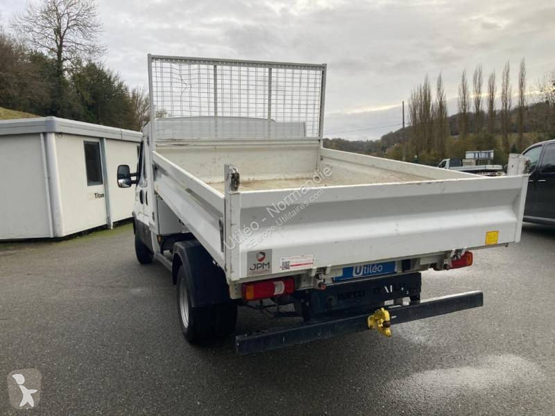 عربة نفعية Iveco