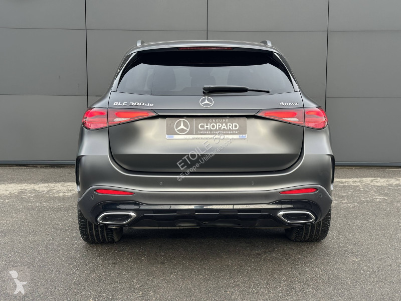 Véhicule utilitaire Mercedes GLC 300 de Hybrid...