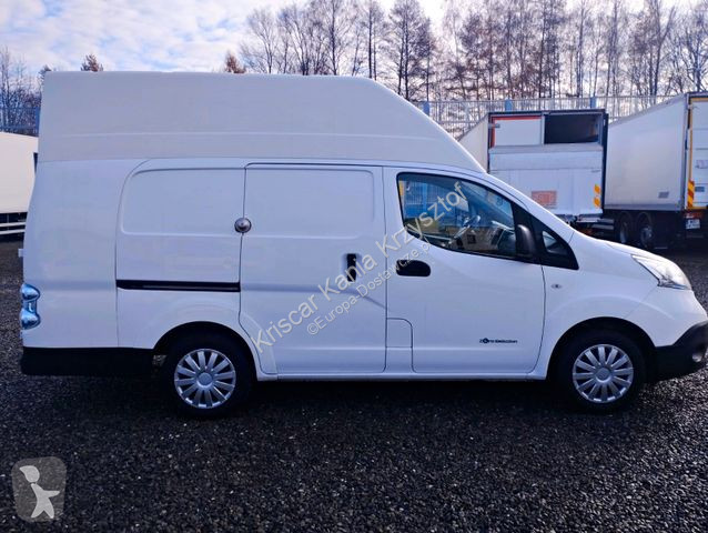 Samochód dostawczy Nissan ENV Maxi , AC