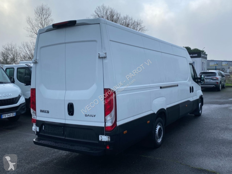 Коммерческий автомобиль Iveco 35S16 V16