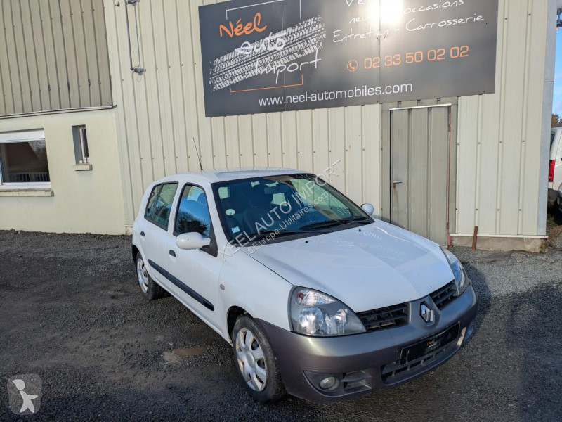 Véhicule utilitaire Renault CLIO II CAMPUS 1.5...