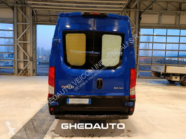 Bedrijfswagen Iveco Daily 35S14N - FURGONE
