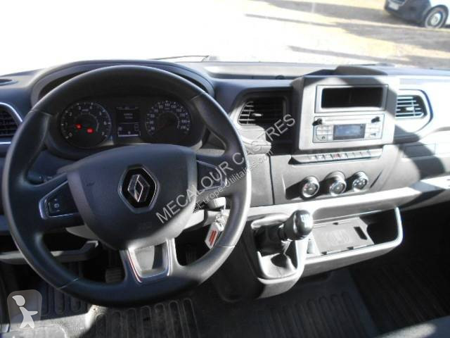 عربة نفعية Renault