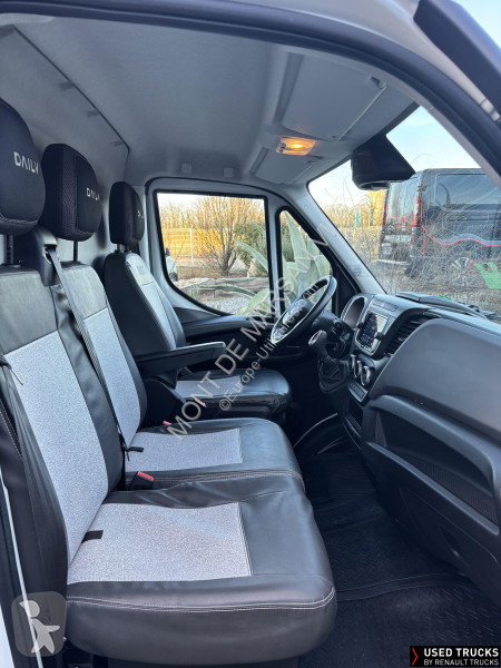 عربة نفعية Iveco
