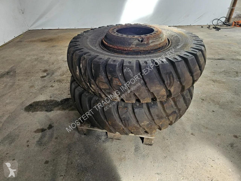 Nyttofordon  14.00-24 Grip Master 14.00-24 Tire...
