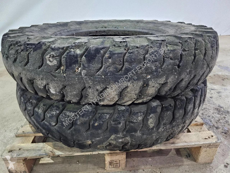 Samochód dostawczy Goodyear 11.00-24 Goodyear...