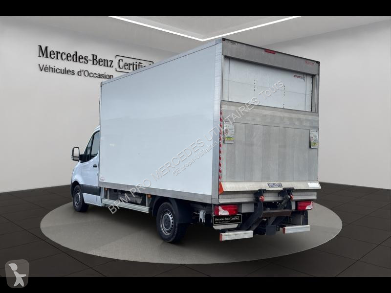 عربة نفعية Mercedes