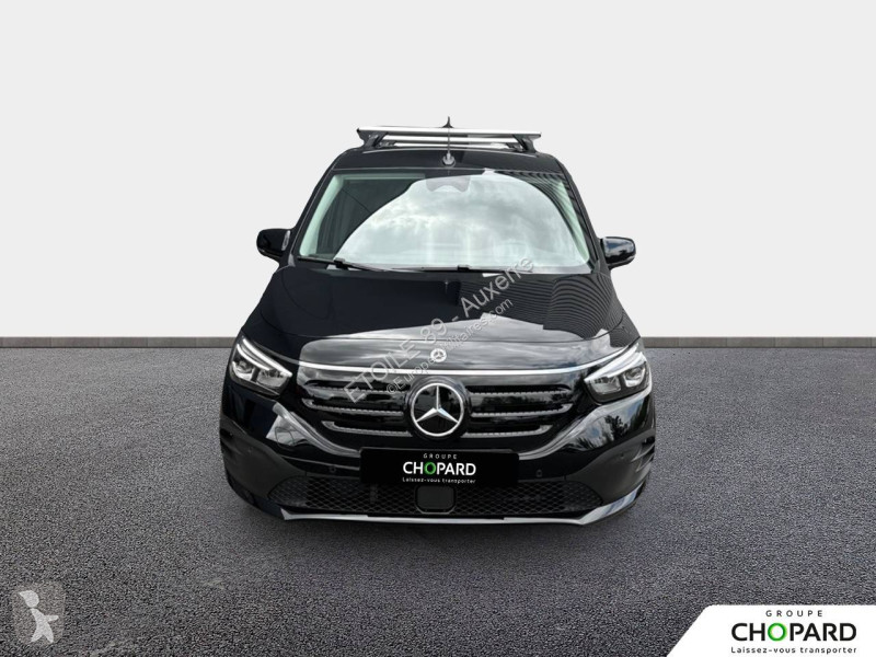Samochód dostawczy Mercedes EQT 200