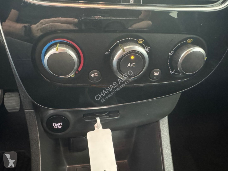 عربة نفعية Renault Estate 0.9 TCe 90 Zen