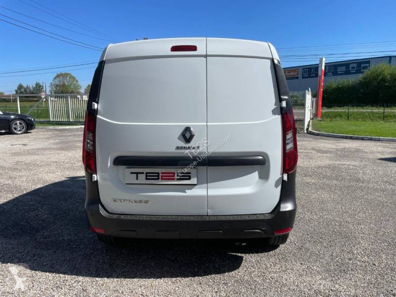 عربة نفعية Renault