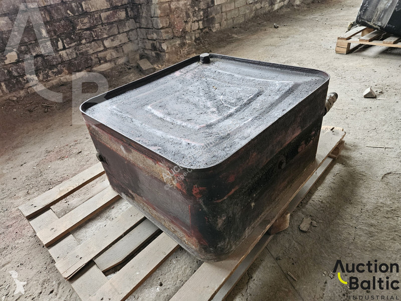 Furgoneta  oil tank