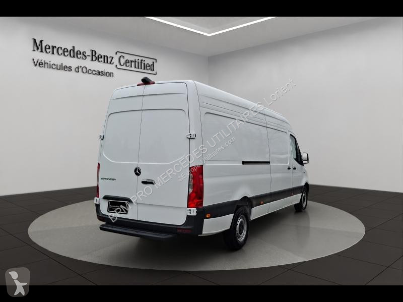 Véhicule utilitaire Mercedes Sprinter Fg 320 43...