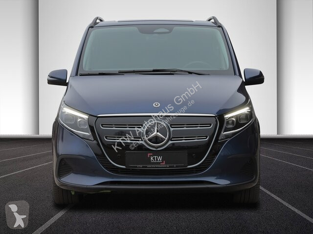 Mercedes EQV 300...
