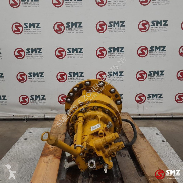 Caterpillar Hydraulic swing drive Caterpillar...