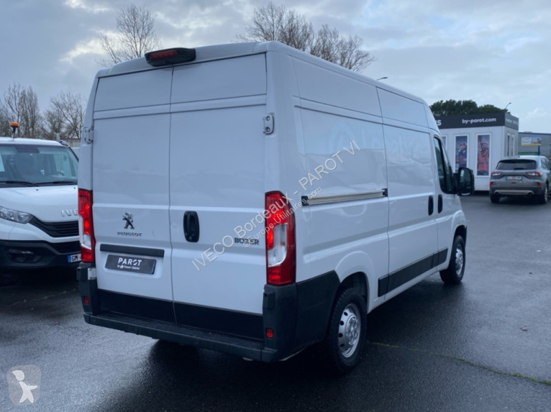 Peugeot 333 L2H2 2.2 BlueHDi S&S 140ch...