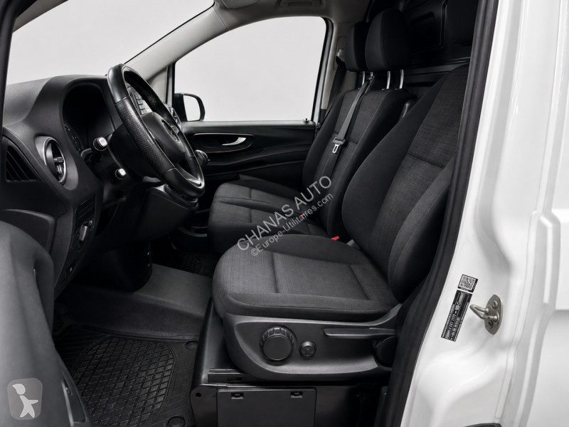 Véhicule utilitaire Mercedes 110 CDI COMPACT