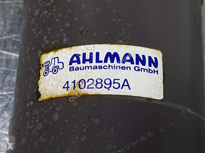 Véhicule utilitaire Ahlmann...