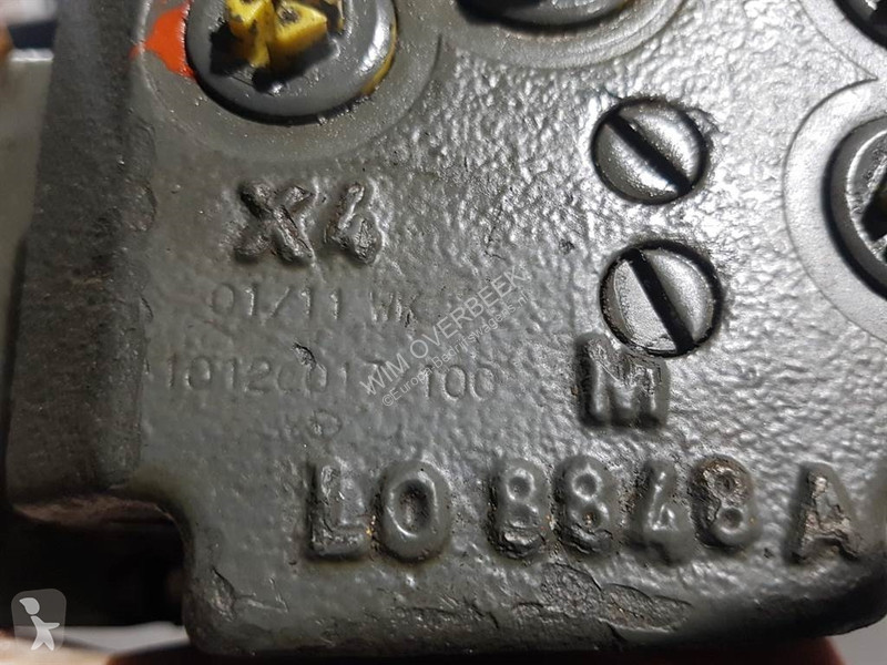 Véhicule utilitaire Liebherr...