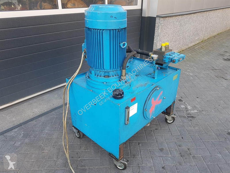Véhicule utilitaire  22kW Hydraulic...