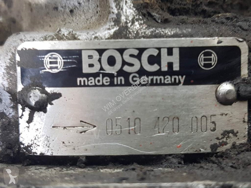 Samochód dostawczy Perkins 4203-Rexroth...