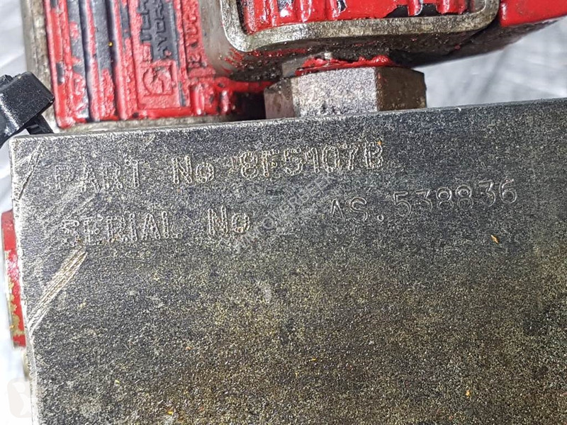 Bedrijfswagen  Hydraulics 8F5107B -...