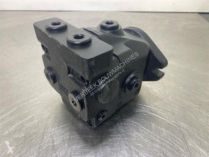 عربة نفعية  MF462B3T-L6 - Drive...