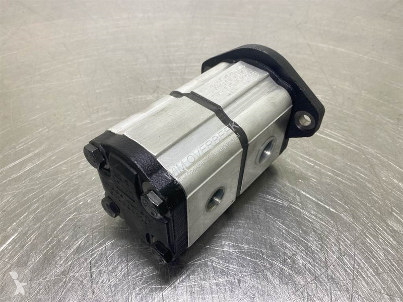- PWG OT200P14/11D/G21S2-Gearpump/Zahnradpumpe...