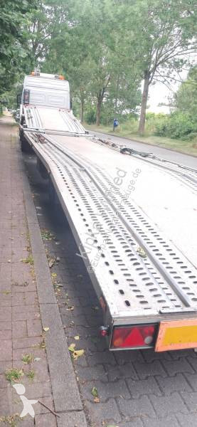 Samochód dostawczy Mercedes