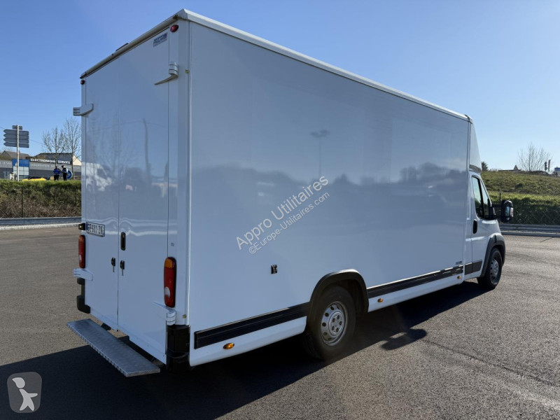 Furgoneta Peugeot BOXER 3.0HDI180 planché...