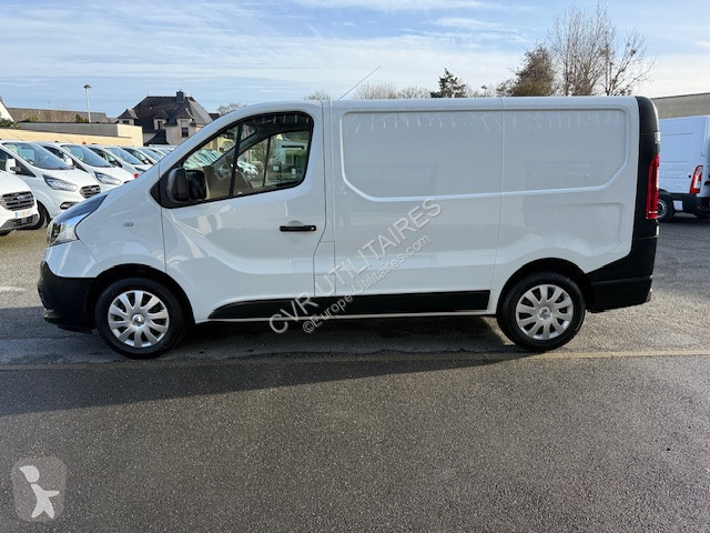 Furgoneta Renault TRAFIC III FG L1H1 1200 1.6...