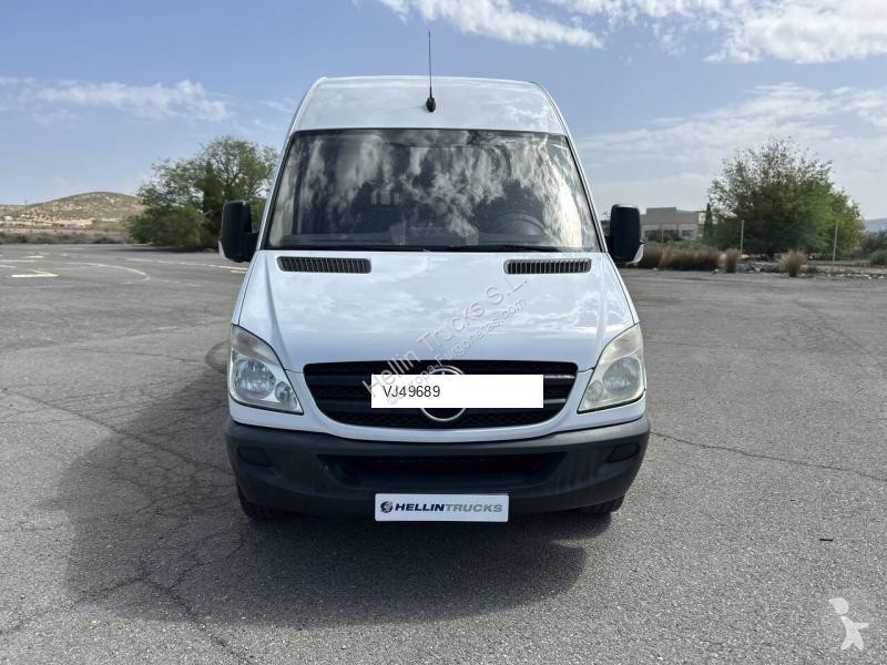 Nyttofordon Mercedes 315 L4H3