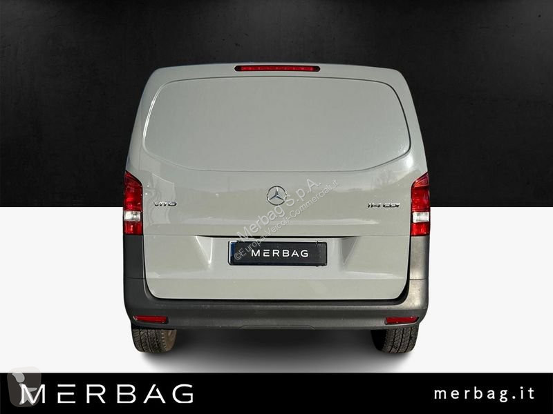 Furgoneta Mercedes 114 Furgone Compact