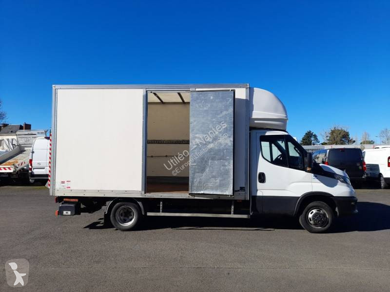 Furgoneta Iveco