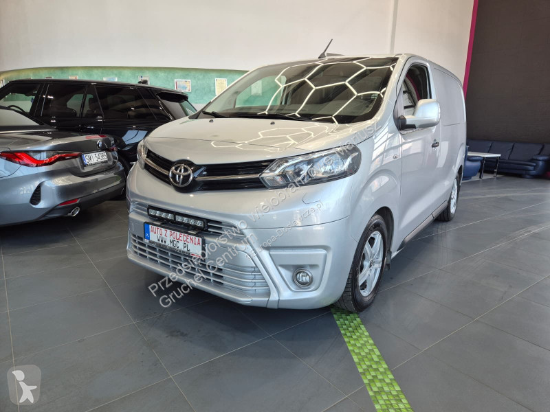 Furgoneta Toyota ProAce 1.6 AUTOMAT / 1 OWNER /...