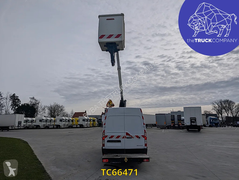 Samochód dostawczy Renault 145.35 nacelle
