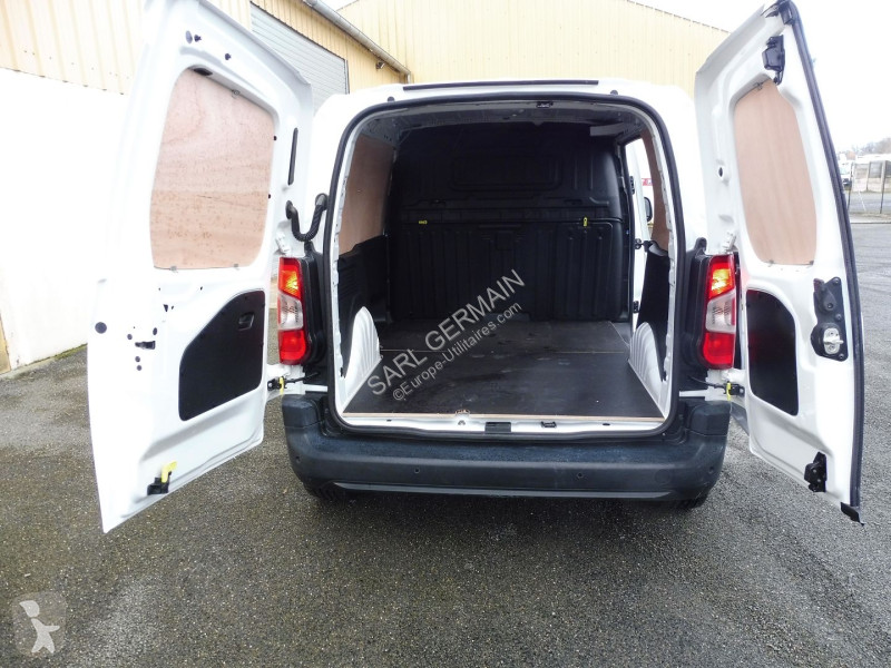 Furgoneta Citroën BERLINGO VAN M 1000KG BLUEHDI...