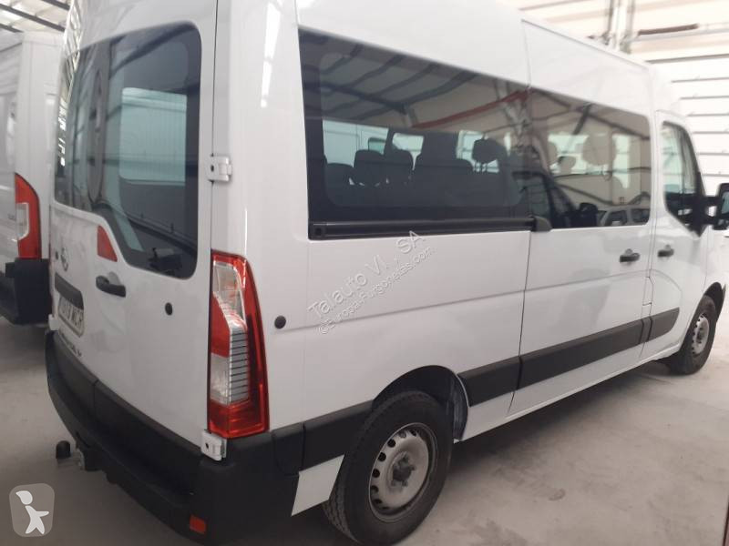 Furgoneta Nissan