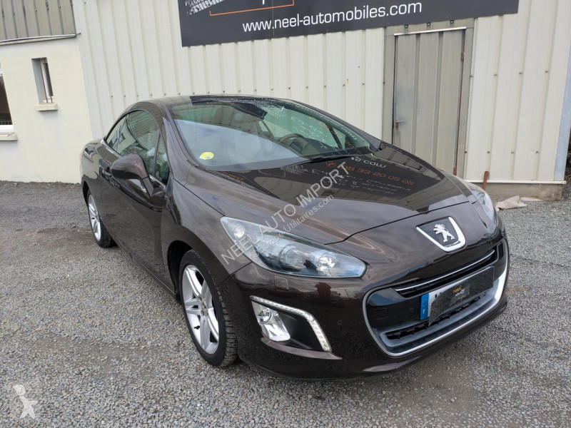 Véhicule utilitaire Peugeot 308 CC 2.0 HDI...