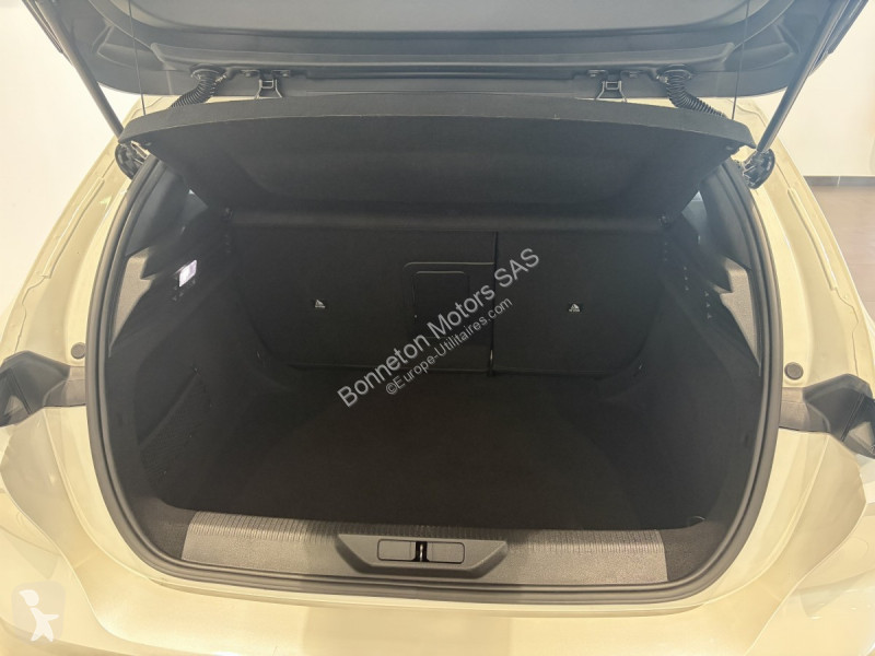 عربة نفعية Peugeot 308 (3) PureTech 130 S&S ALLURE