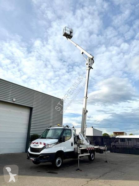 Samochód dostawczy Iveco