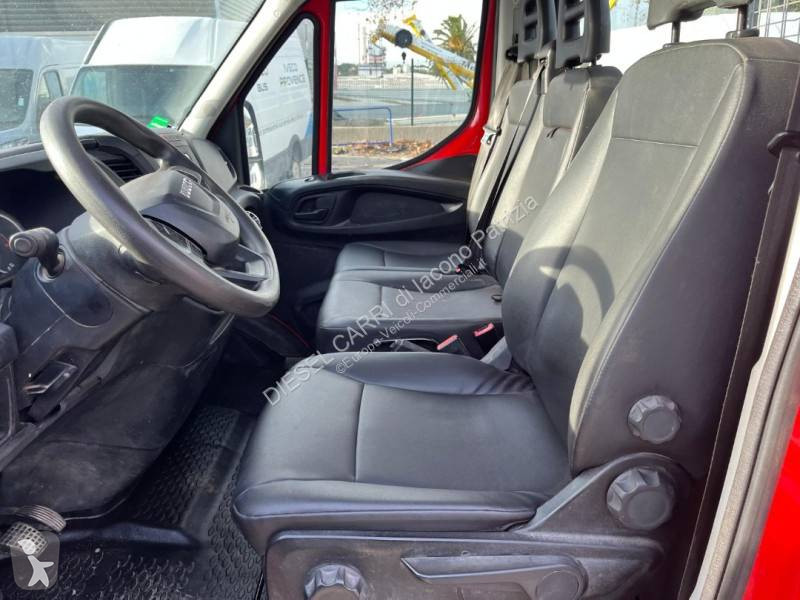 Samochód dostawczy Iveco