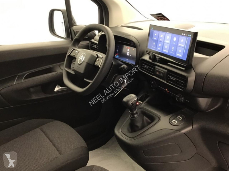 Véhicule utilitaire Citroën BERLINGO III 1.5...