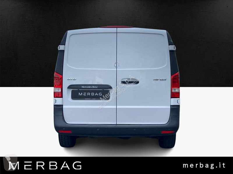 عربة نفعية Mercedes 119 F Extralong